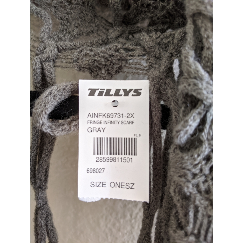 NEW Tilly's Gray Circle Scarf - Picture 4 of 4